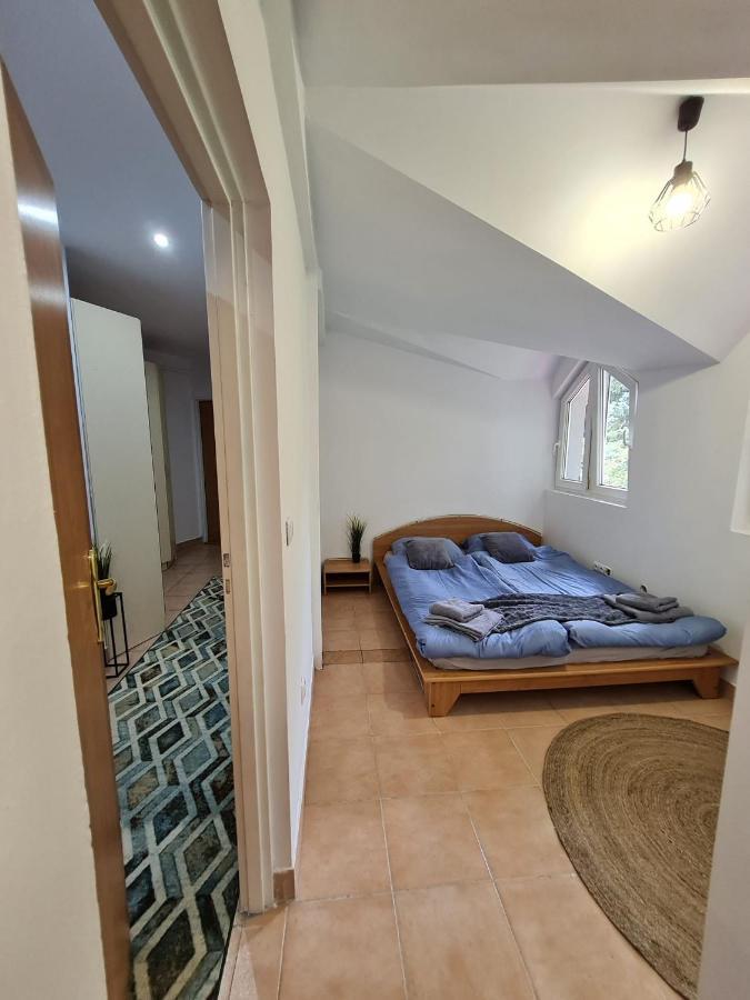 U Stop Czantorii Apartment *